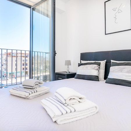 Modern Flat By Lagos Marina And Old Town Lagos Esterno foto
