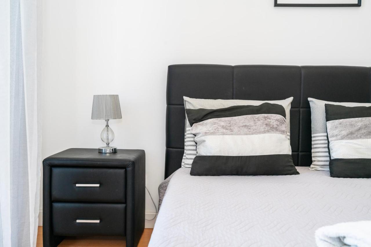 Modern Flat By Lagos Marina And Old Town Lagos Esterno foto
